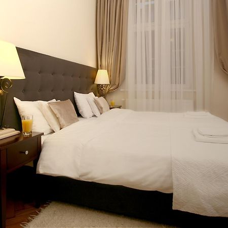Mjz Apartments Old Town Krakow Bagian luar foto