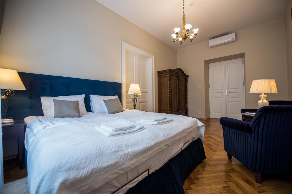 Mjz Apartments Old Town Krakow Bagian luar foto