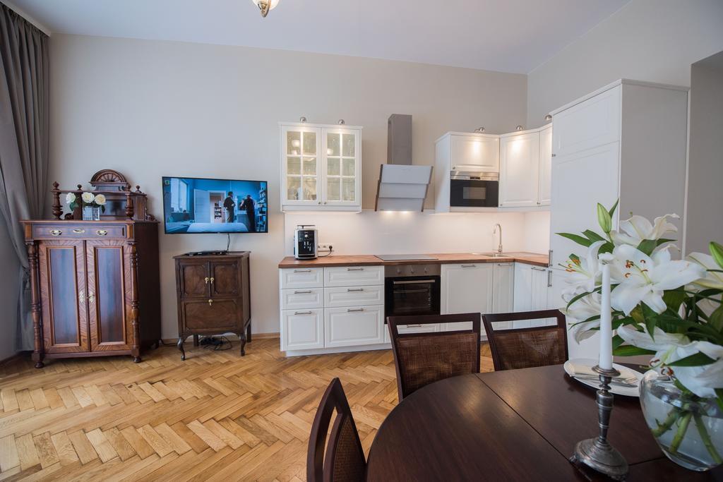 Mjz Apartments Old Town Krakow Bagian luar foto