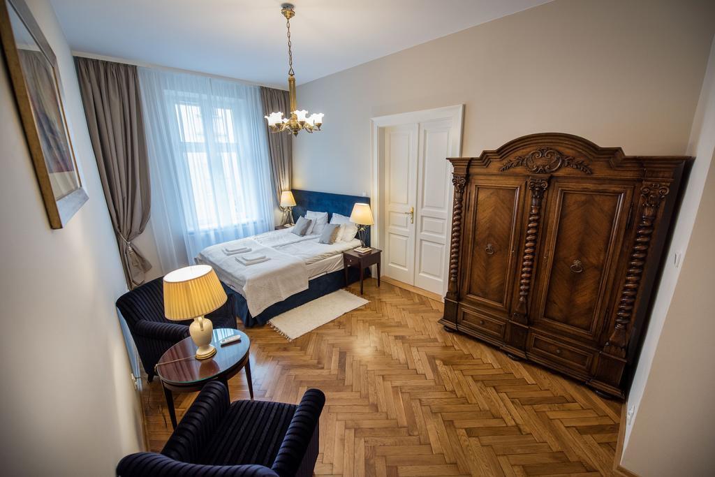 Mjz Apartments Old Town Krakow Bagian luar foto