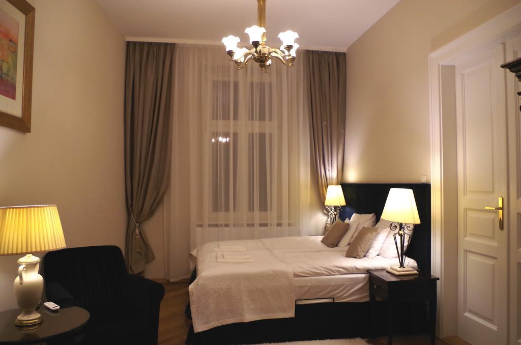 Mjz Apartments Old Town Krakow Bagian luar foto