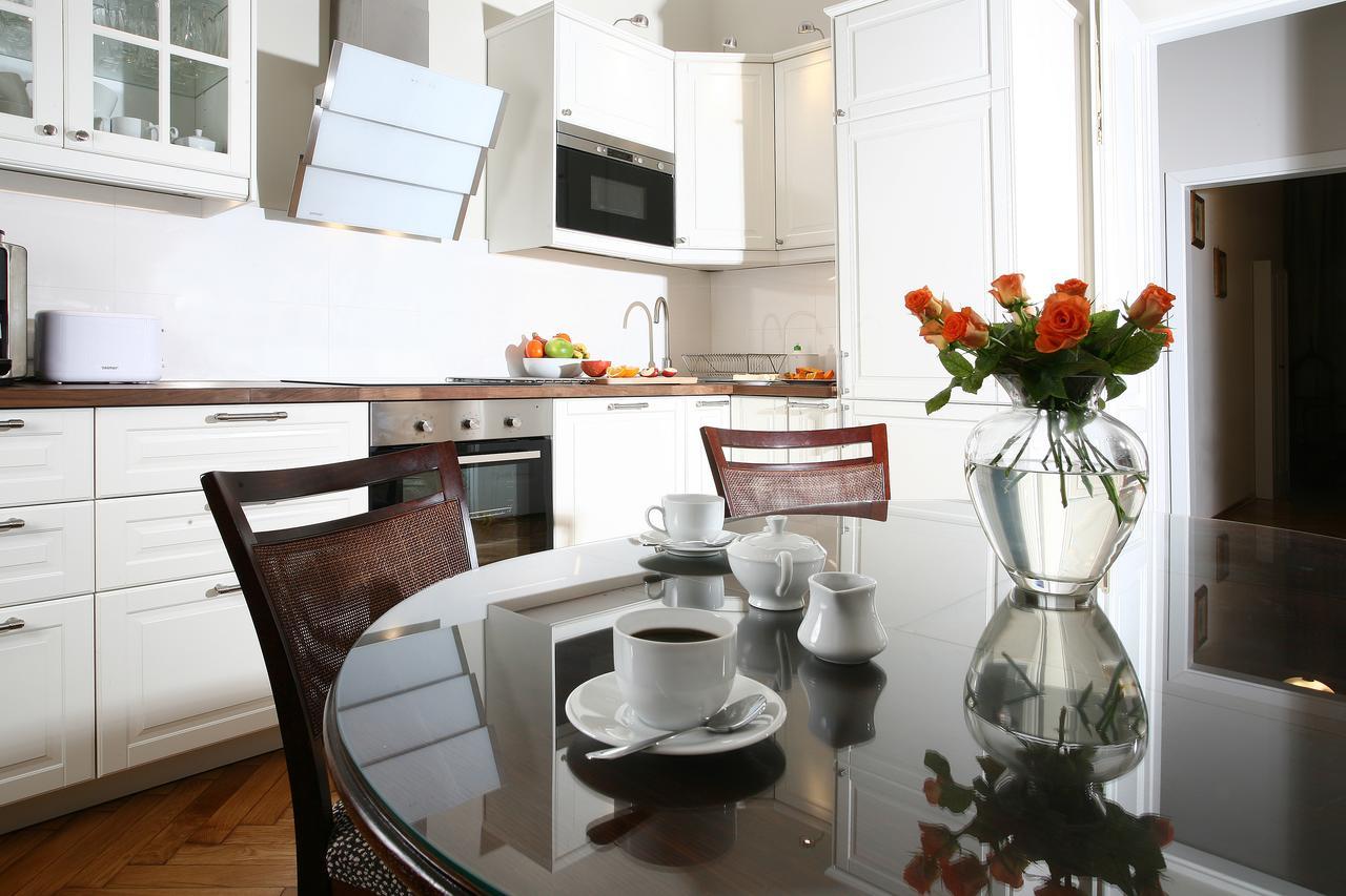 Mjz Apartments Old Town Krakow Bagian luar foto