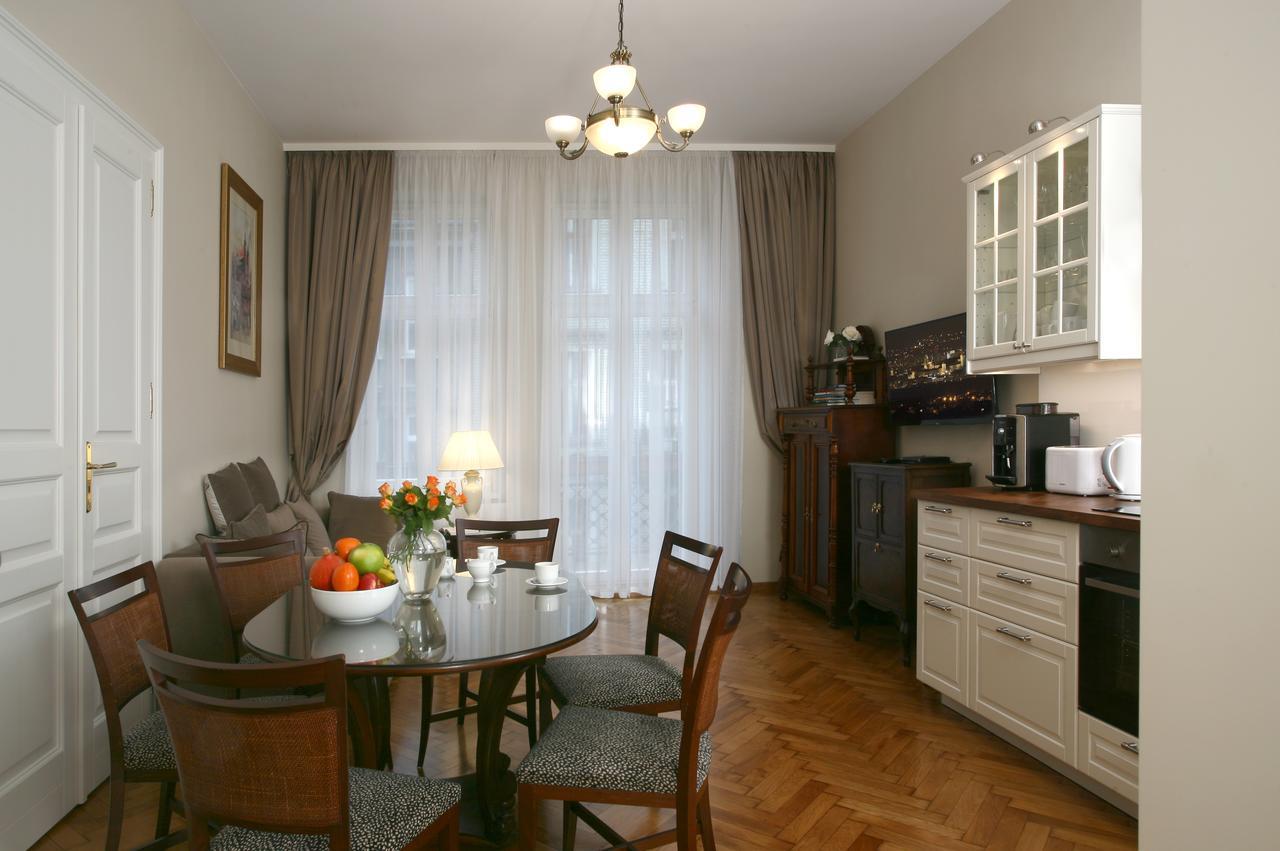 Mjz Apartments Old Town Krakow Bagian luar foto