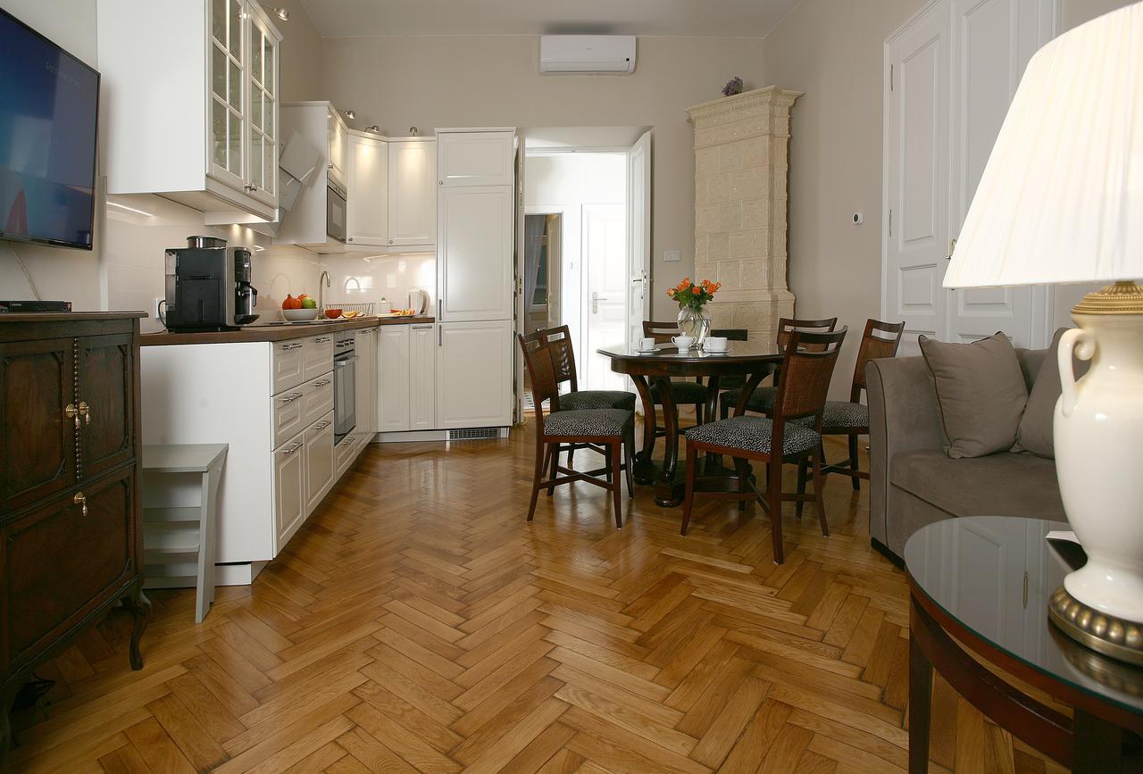 Mjz Apartments Old Town Krakow Bagian luar foto