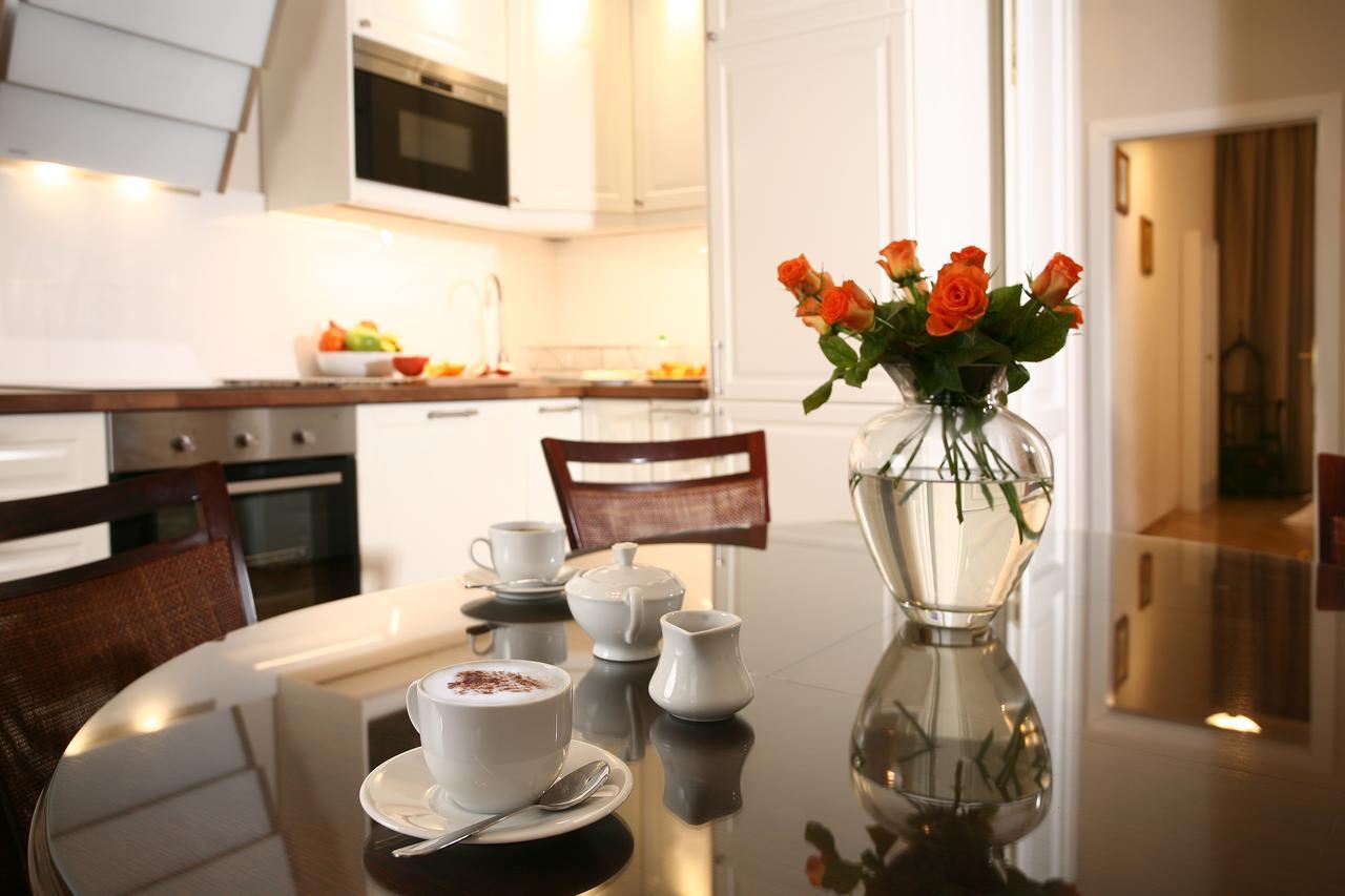 Mjz Apartments Old Town Krakow Bagian luar foto