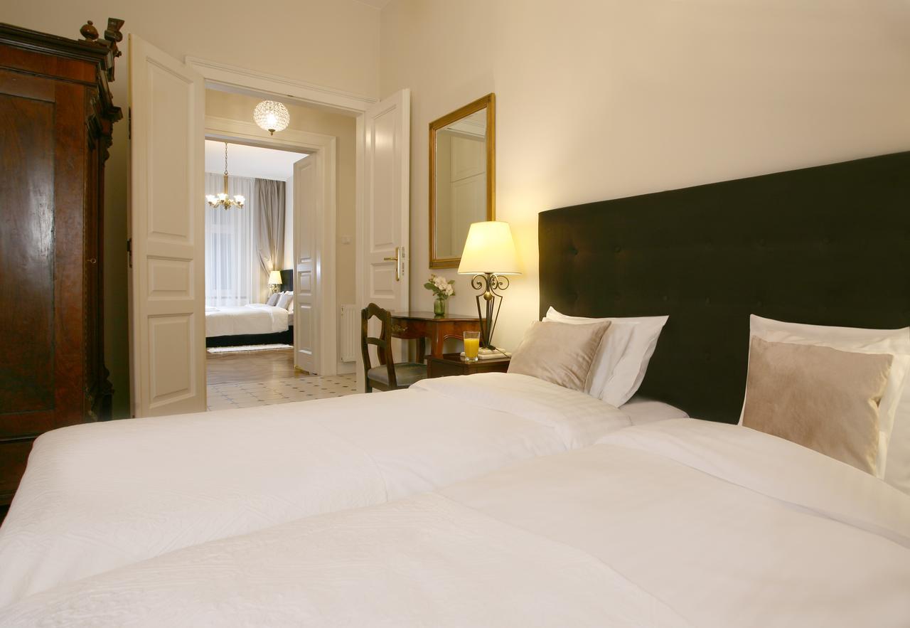 Mjz Apartments Old Town Krakow Bagian luar foto